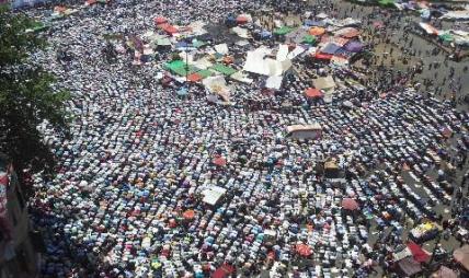 حكمة صلاة الجمعة والثورات العربية