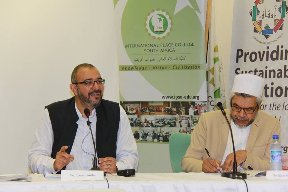 Discussion at the International Peace College South Africa